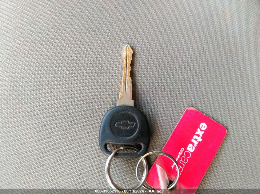 2005 Chevrolet Equinox Lt VIN: 2CNDL73F456199338 Lot: 39652138