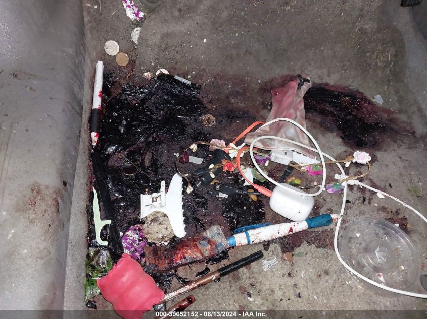 2009 Chevrolet Malibu Ls VIN: 1G1ZG57B394239998 Lot: 39652152