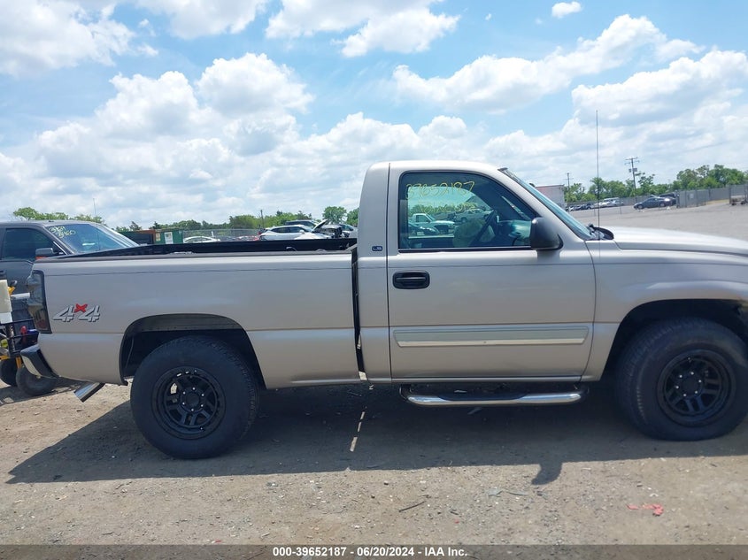 2004 Chevrolet Silverado 1500 Ls VIN: 1GCEK14T24Z276126 Lot: 39652187