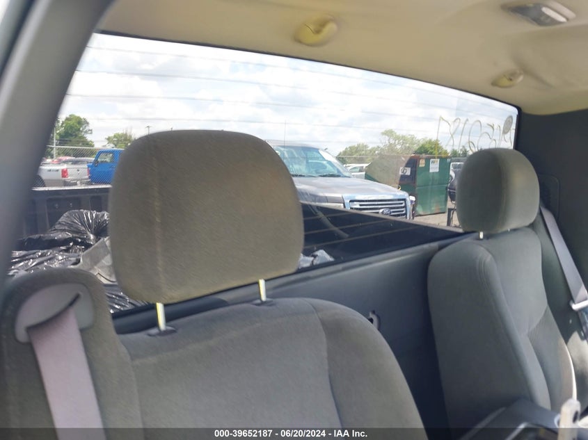 2004 Chevrolet Silverado 1500 Ls VIN: 1GCEK14T24Z276126 Lot: 39652187