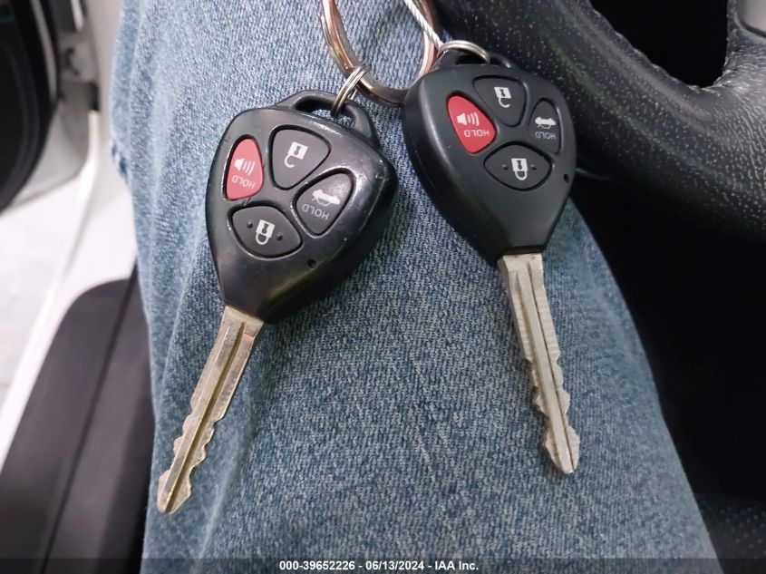 2010 Toyota Corolla S VIN: 2T1BU4EE5AC448167 Lot: 39652226