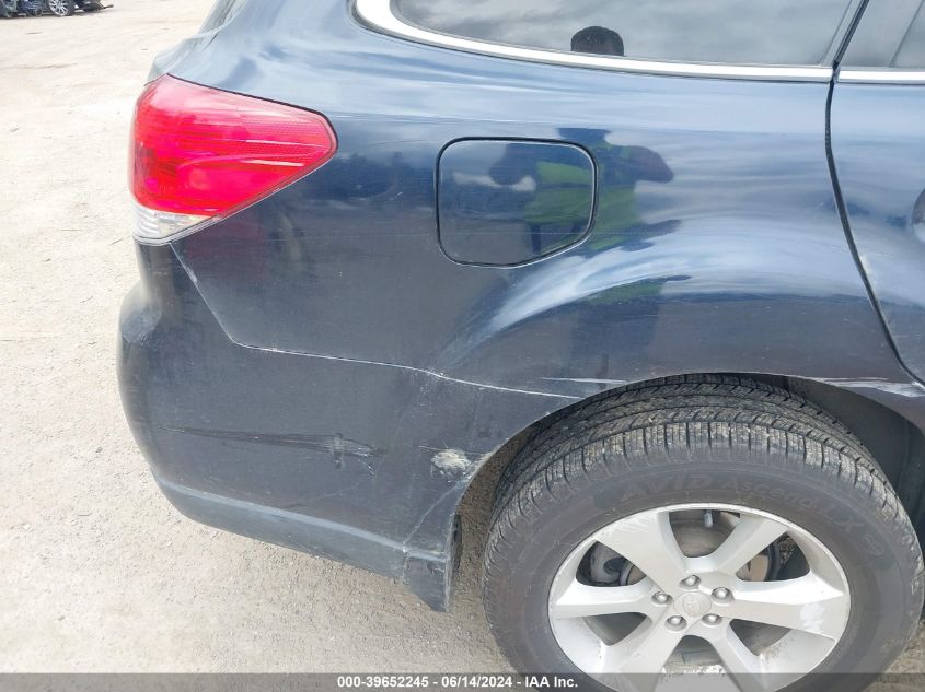 2013 Subaru Outback 2.5I Limited VIN: 4S4BRBLC5D3290963 Lot: 39652245