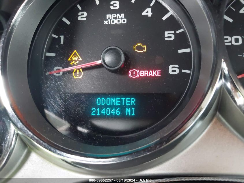 2007 GMC Sierra 1500 C1500 VIN: 2GTEC13J571549117 Lot: 39652257