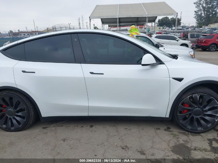 2022 Tesla Model Y Performance Dual Motor All-Wheel Drive VIN: 7SAYGDEF3NF485913 Lot: 39652335