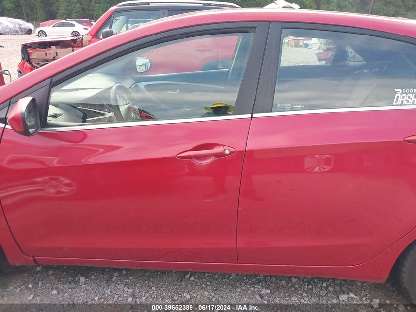 2014 Hyundai Elantra Gt VIN: KMHD35LH9EU176970 Lot: 39652389