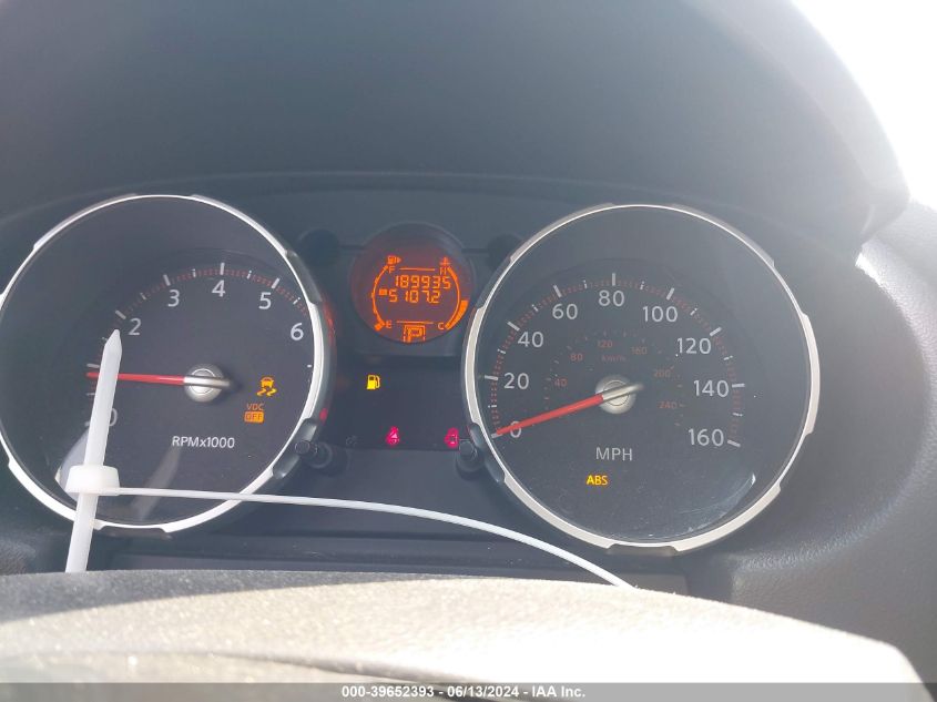 2010 Nissan Rogue S VIN: JN8AS5MV0AW135810 Lot: 39652393