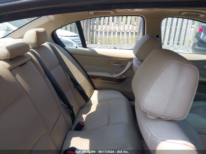 2007 BMW 328Xi VIN: WBAVC93527KX60211 Lot: 39652394