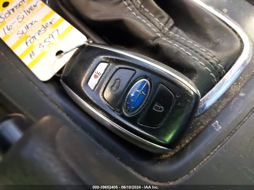 2016 Subaru Forester 2.0Xt Touring VIN: JF2SJGXC0GH531386 Lot: 39652405