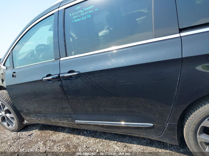 2017 Chrysler Pacifica Limited VIN: 2C4RC1GG9HR544859 Lot: 39652407