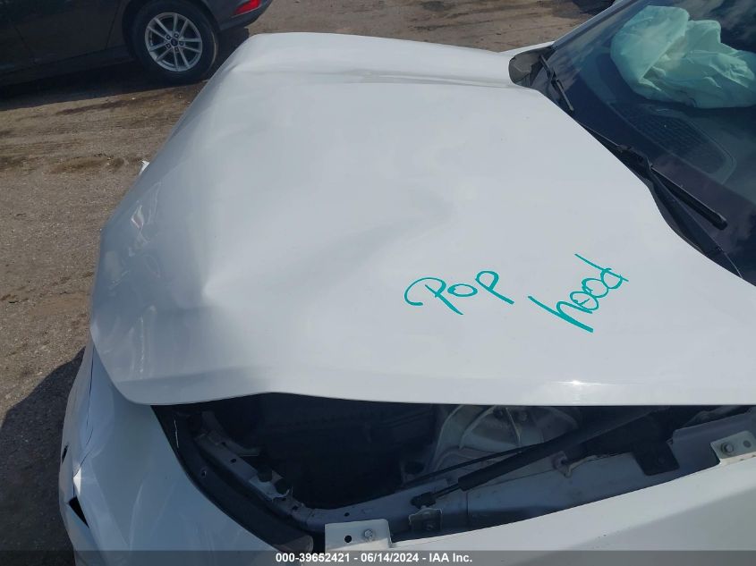 2018 Chevrolet Camaro 2Lt VIN: 1G1FD1RS1J0123647 Lot: 39652421