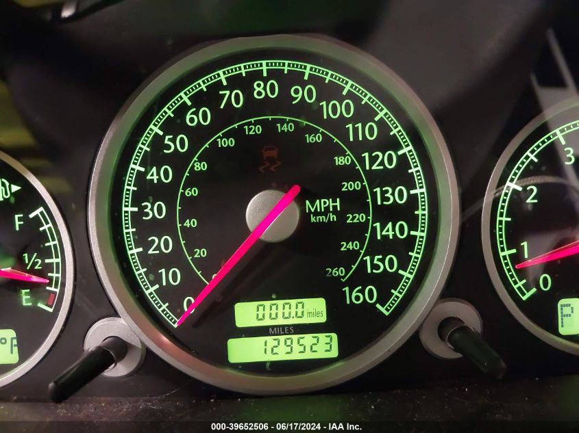 2004 Chrysler Crossfire VIN: 1C3AN69L84X008242 Lot: 39652506