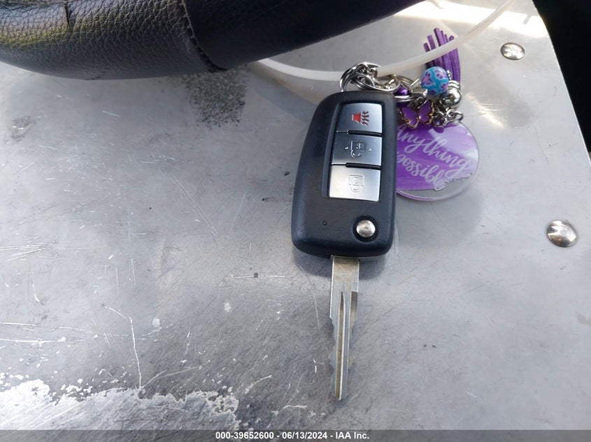 2017 Nissan Rogue S VIN: KNMAT2MTXHP515201 Lot: 39652600