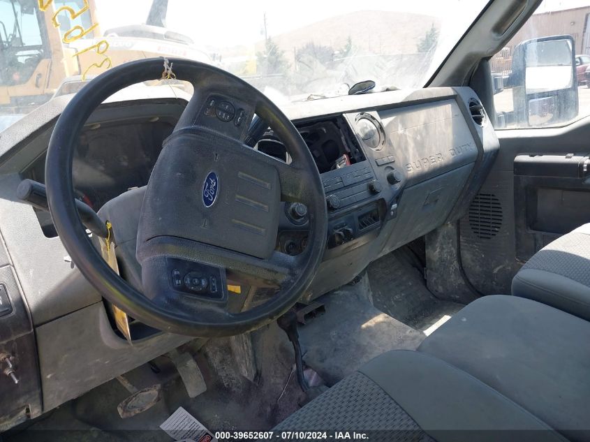 2016 Ford F-350 Xl VIN: 1FTRF3BT7GEA15090 Lot: 39652607