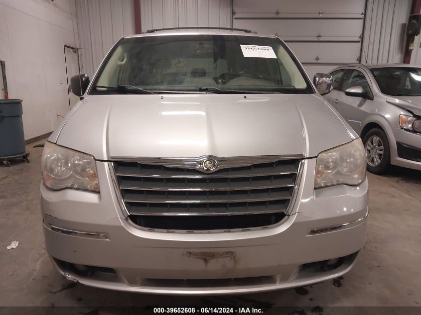 2010 Chrysler Town & Country Touring VIN: 2A4RR5DX5AR290917 Lot: 39652608