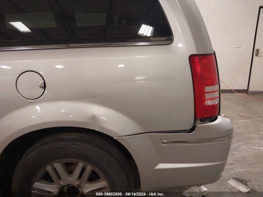 2010 Chrysler Town & Country Touring VIN: 2A4RR5DX5AR290917 Lot: 39652608