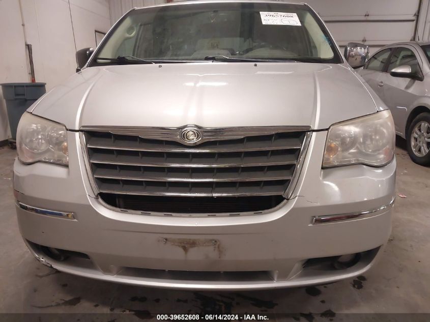 2010 Chrysler Town & Country Touring VIN: 2A4RR5DX5AR290917 Lot: 39652608