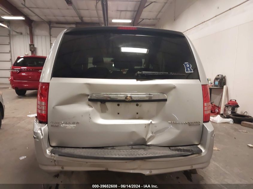 2010 Chrysler Town & Country Touring VIN: 2A4RR5DX5AR290917 Lot: 39652608