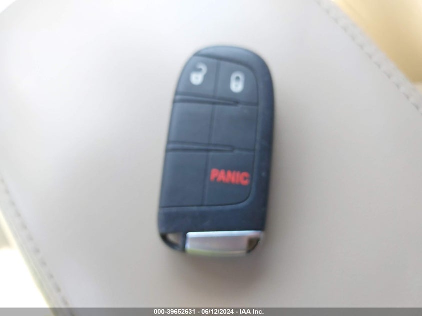 2014 Jeep Grand Cherokee Laredo VIN: 1C4RJFAG9EC578638 Lot: 39652631