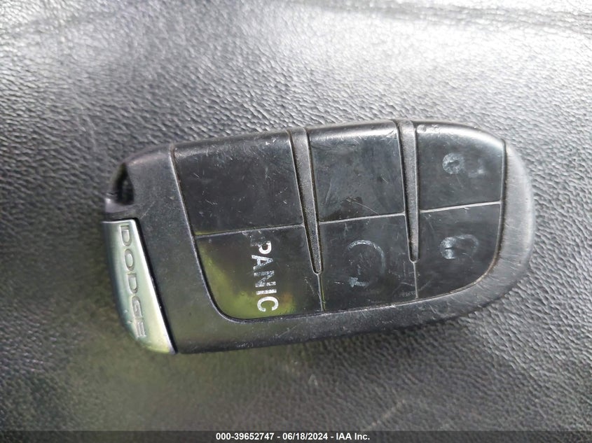 2011 Dodge Journey R/T VIN: 3D4PH6FG6BT511087 Lot: 39652747