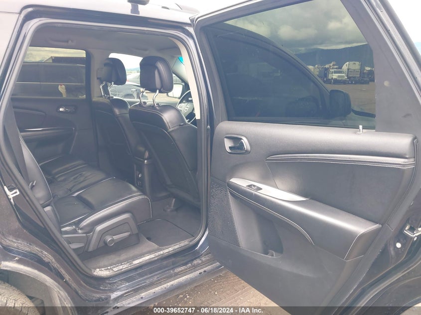 2011 Dodge Journey R/T VIN: 3D4PH6FG6BT511087 Lot: 39652747