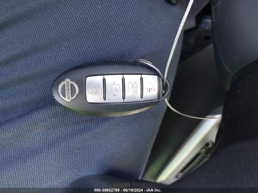 2017 Nissan Sentra Sv VIN: 3N1AB7AP9HY237464 Lot: 39652769