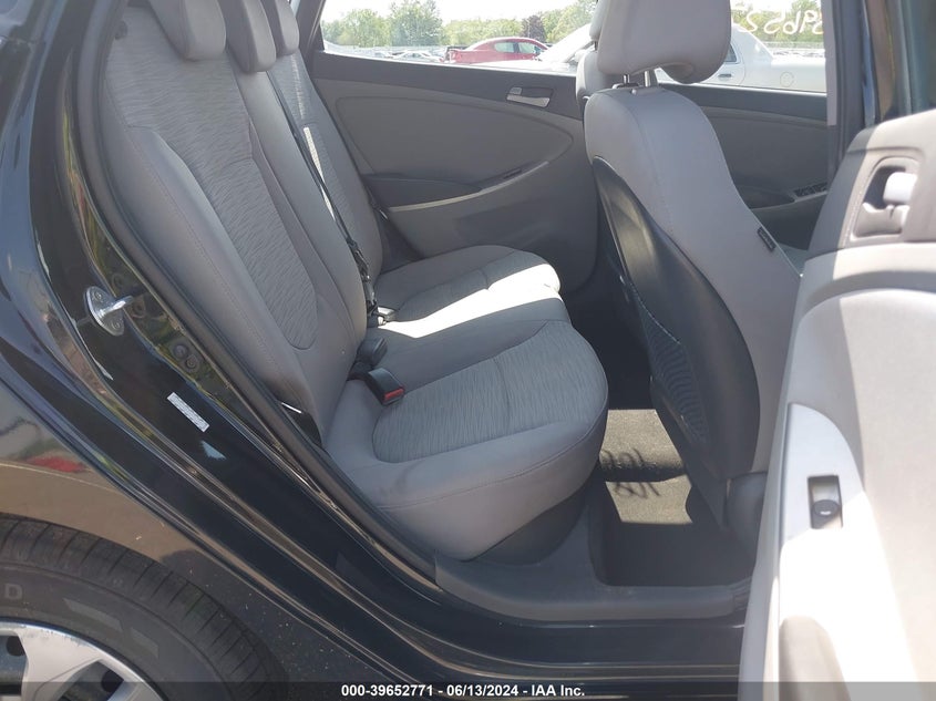 2017 Hyundai Accent Se VIN: KMHCT5AE7HU311808 Lot: 39652771