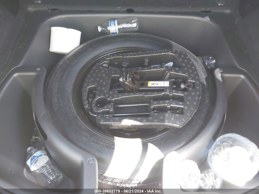 2015 Jeep Grand Cherokee Limited VIN: 1C4RJEBG4FC922628 Lot: 39652779