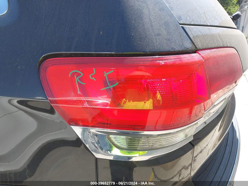 2015 Jeep Grand Cherokee Limited VIN: 1C4RJEBG4FC922628 Lot: 39652779