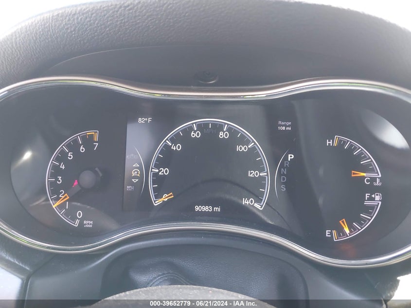 2015 Jeep Grand Cherokee Limited VIN: 1C4RJEBG4FC922628 Lot: 39652779