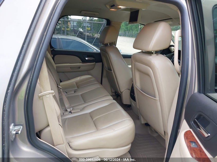 2007 Chevrolet Tahoe Lt VIN: 1GNFC13087J141042 Lot: 39652806