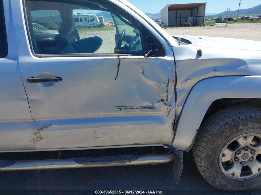 2011 Toyota Tacoma Prerunner V6 VIN: 3TMJU4GN9BM114550 Lot: 39652815