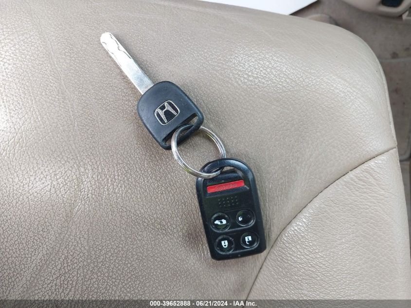 2007 Honda Odyssey Ex-L VIN: 5FNRL38747B107811 Lot: 39652888