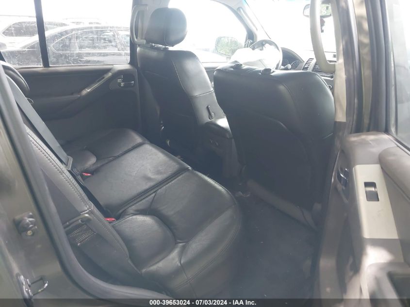 2005 Nissan Pathfinder Le/Se/Xe VIN: 5N1AR18W45C732819 Lot: 39653024