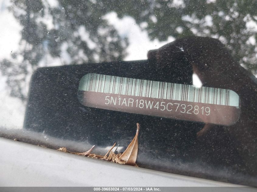 2005 Nissan Pathfinder Le/Se/Xe VIN: 5N1AR18W45C732819 Lot: 39653024