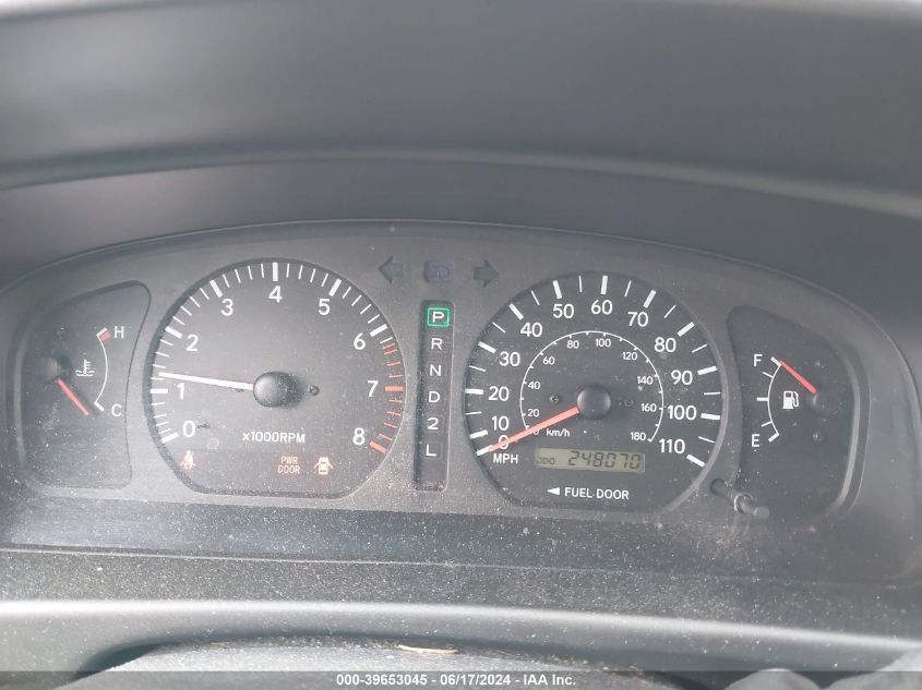 1999 Toyota Sienna Xle VIN: 4T3ZF13C5XU157160 Lot: 39653045