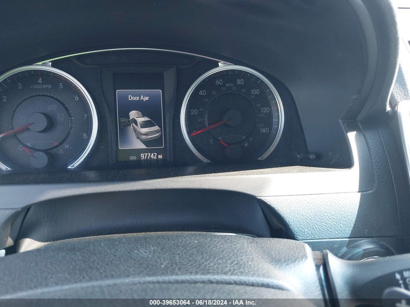 2015 Toyota Camry Xse V6 VIN: 4T1BK1FK8FU564350 Lot: 39653064