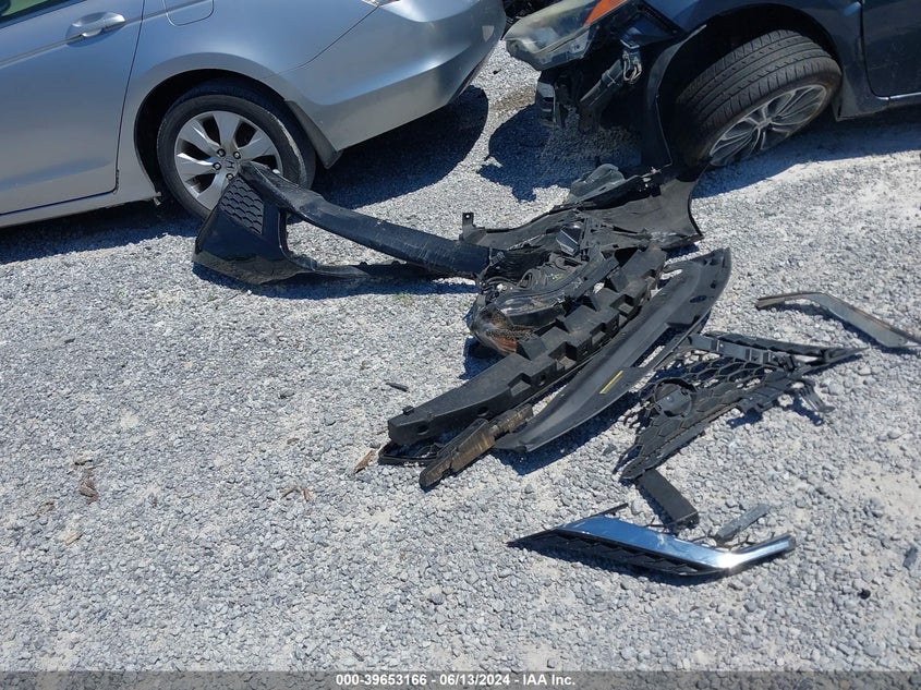 2018 Nissan Sentra Sv VIN: 3N1AB7AP1JY211527 Lot: 39653166