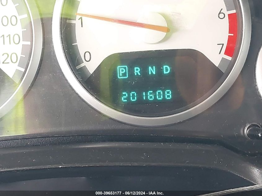 2010 Dodge Grand Caravan Sxt VIN: 2D4RN5D1XAR215842 Lot: 39653177