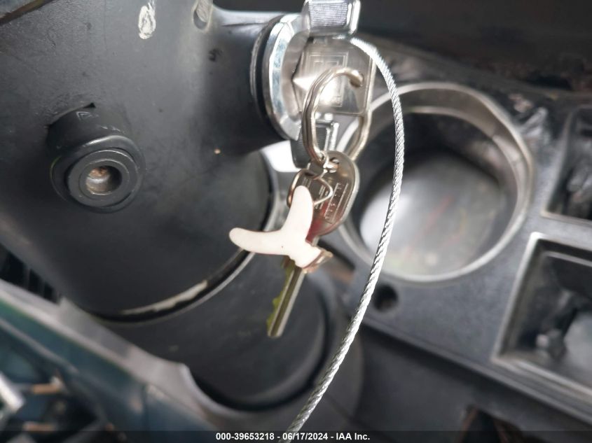 1987 Chevrolet Blazer V10 VIN: 1GNEV18K9HF127929 Lot: 39653218