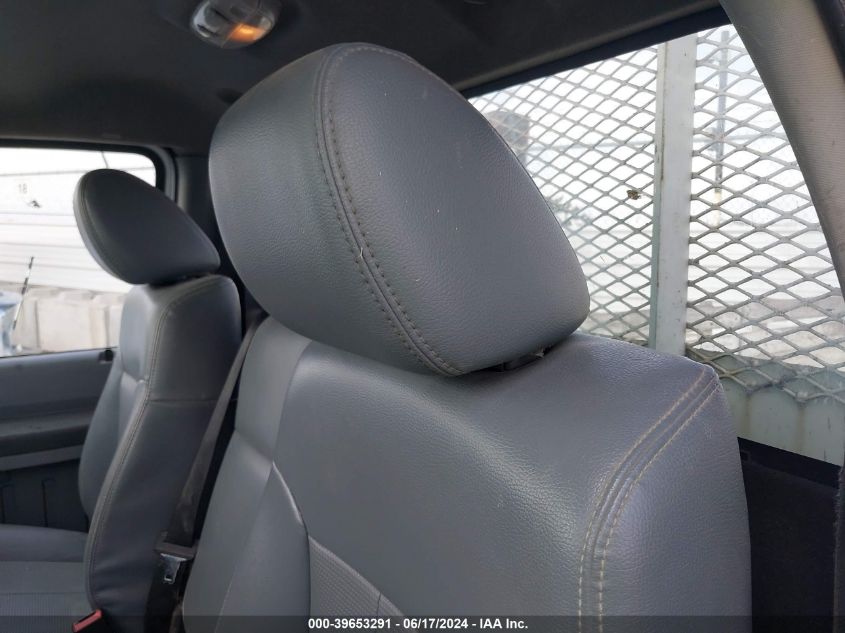 2016 Ford F-350 Chassis Xl VIN: 1FDRF3GT7GEA14526 Lot: 39653291