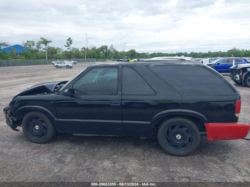 2000 Chevrolet Blazer Ls VIN: 1GNCS18W2YK286592 Lot: 39653305