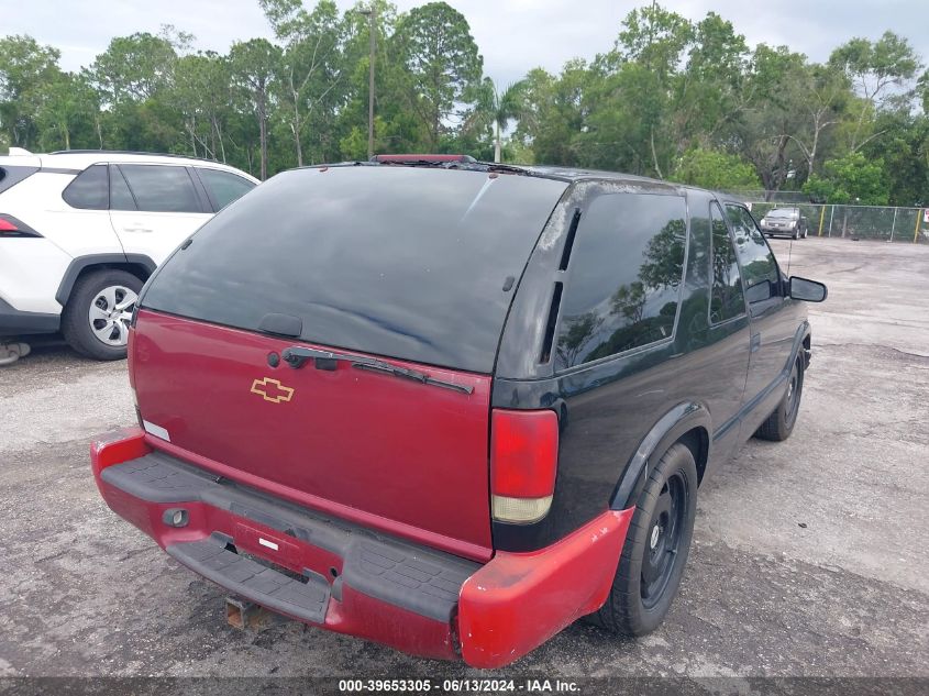 2000 Chevrolet Blazer Ls VIN: 1GNCS18W2YK286592 Lot: 39653305