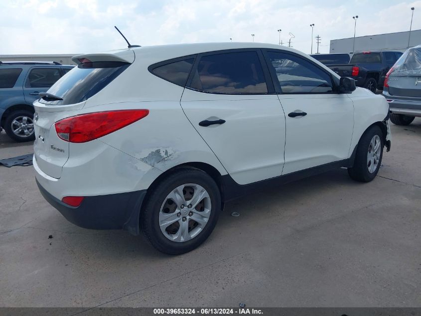 KM8JT3AC2AU073558 2010 Hyundai Tucson Gls