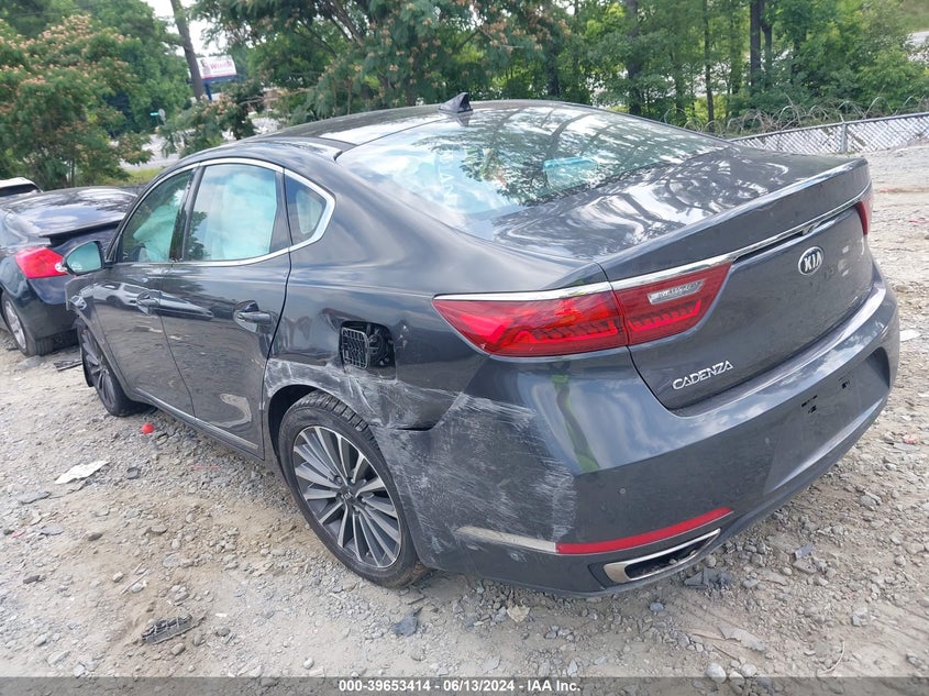 2017 Kia Cadenza Premium VIN: KNALC4J16H5055390 Lot: 39653414