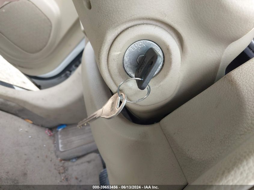 2010 Nissan Versa 1.8S VIN: 3N1BC1CP3AL352298 Lot: 39653456