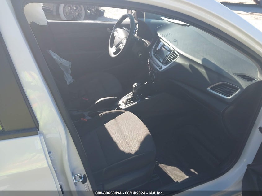 2021 Hyundai Accent Se VIN: 3KPC24A63ME130028 Lot: 39653494