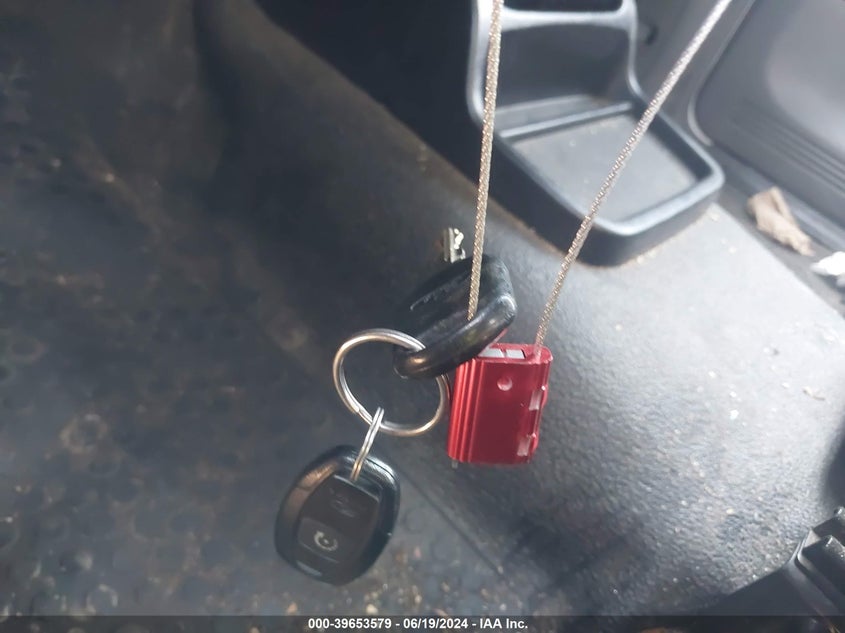 2011 Ford Ranger Xl VIN: 1FTLR1FE2BPA08848 Lot: 39653579