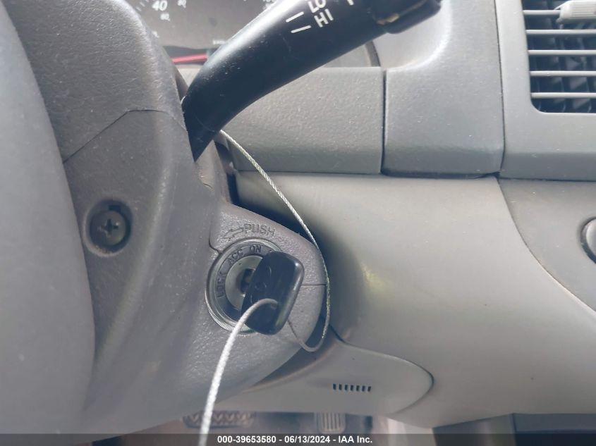 2004 Toyota Camry Le VIN: 4T1BE32K44U803611 Lot: 39653580