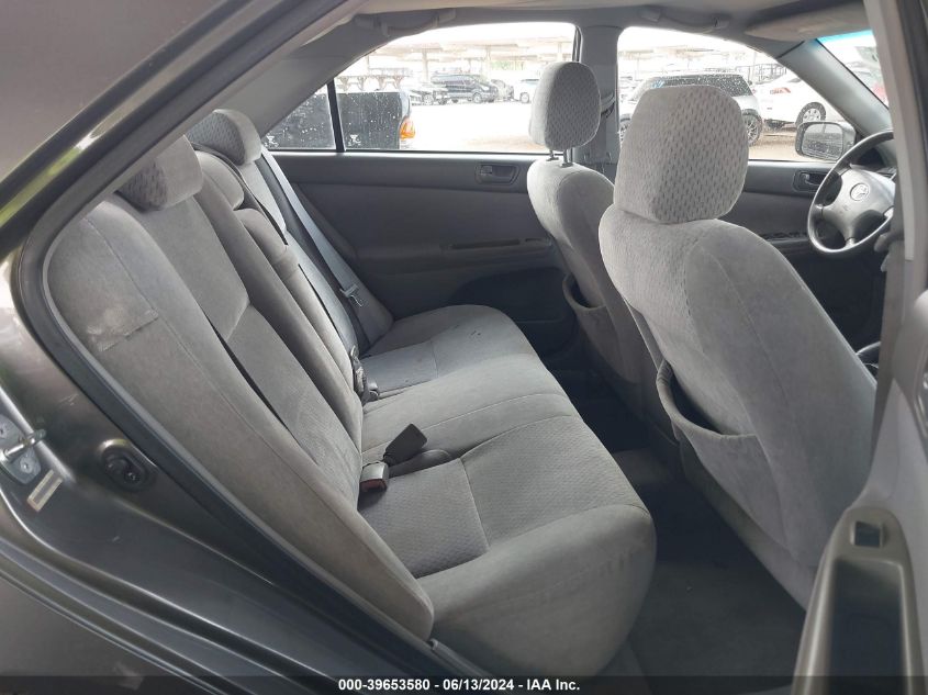 2004 Toyota Camry Le VIN: 4T1BE32K44U803611 Lot: 39653580