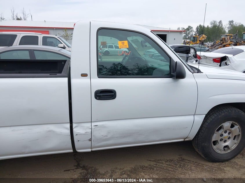2005 Chevrolet Silverado 1500 Work Truck VIN: 1GCEC14X25Z158885 Lot: 39653643